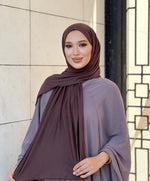 Load image into Gallery viewer, Jersey Hijab Dark Chocolate
